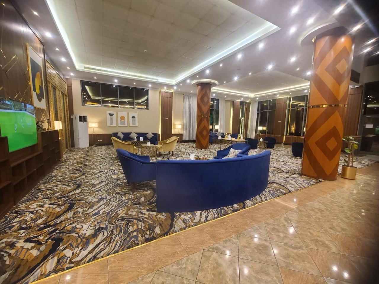 Smayah Hotel Рияд Екстериор снимка