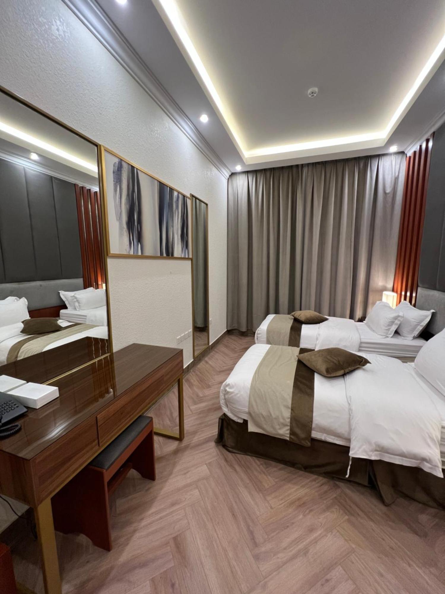 Smayah Hotel Рияд Екстериор снимка
