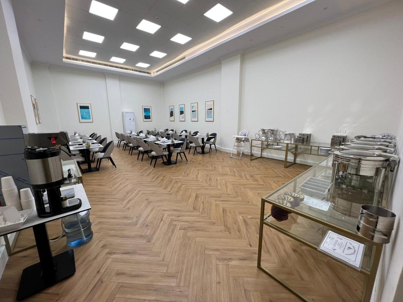 Smayah Hotel Рияд Екстериор снимка