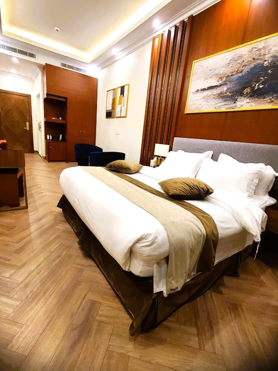 Smayah Hotel Рияд Екстериор снимка